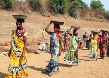 ನರೇಗಾದಲ್ಲಿ ಮೇಲ್ವಿಚಾರಣೆ ಕೊರತೆ; ಗೈರುಹಾಜರಾದ ಕಾರ್ಮಿಕರಿಗೂ ಅಧಿಕ ಕೂಲಿ ಪಾವತಿ