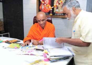 ನಾಡಗೀತೆ ತಿರುಚಿದ ಪ್ರಕರಣ; ಆದಿಚುಂಚನಗಿರಿ ಮಠಕ್ಕೆ ದೌಡಾಯಿಸಿದ ಸಚಿವ ಬಿ ಸಿ ನಾಗೇಶ್‌