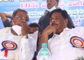 ಮುರುಘಾ ಶರಣರ ವಿರುದ್ಧ ಪೋಕ್ಸೋ ಪ್ರಕರಣ; ‘ದಿ ಫೈಲ್‌’ ವರದಿ ಬೆನ್ನಲ್ಲೇ ಮೌನ ಮುರಿದ ಎಚ್‌ ಸಿ ಮಹದೇವಪ್ಪ