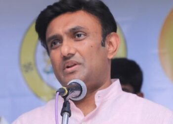 ಆಮ್ಲಜನಕ ಕೊರತೆ; ಮಾರ್ಗಸೂಚಿ ಪಾಲಿಸುವಲ್ಲಿ ಸಿಬ್ಬಂದಿಯ ವಿಫಲವೆಂದ ಬಿ  ಎ ಪಾಟೀಲ್‌ ವರದಿ