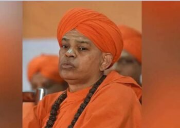 ಶರಣರಿಗೆ ‘ಎದೆ ನೋವೆಂದು’ ಕೋರ್ಟ್‌  ದಾರಿತಪ್ಪಿಸಿದ್ದ ಅಧಿಕಾರಿ, ವೈದ್ಯರ ವಿರುದ್ಧ ಲೋಕಾಯುಕ್ತಕ್ಕೆ ದೂರು