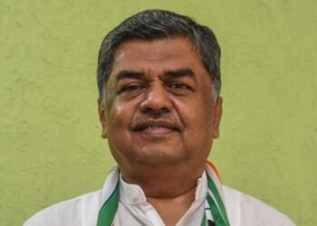 ಅಬಕಾರಿ ಹಗರಣ; ‘ದಿ ಫೈಲ್‌’ ವರದಿ ಉಲ್ಲೇಖಿಸಿ ತನಿಖೆಗೆ ಆಗ್ರಹಿಸಿ ಹೇಳಿಕೆ ಬಿಡುಗಡೆ