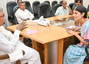 ಅಬಕಾರಿಯಲ್ಲಿ 1,000 ಕೋಟಿ ಅಕ್ರಮ ಆರೋಪ; ನ್ಯಾಯಾಧೀಶರಿಂದ ತನಿಖೆಗೆ ಸಿಎಂ, ಸಿಎಸ್‌ಗೆ ಮನವಿ